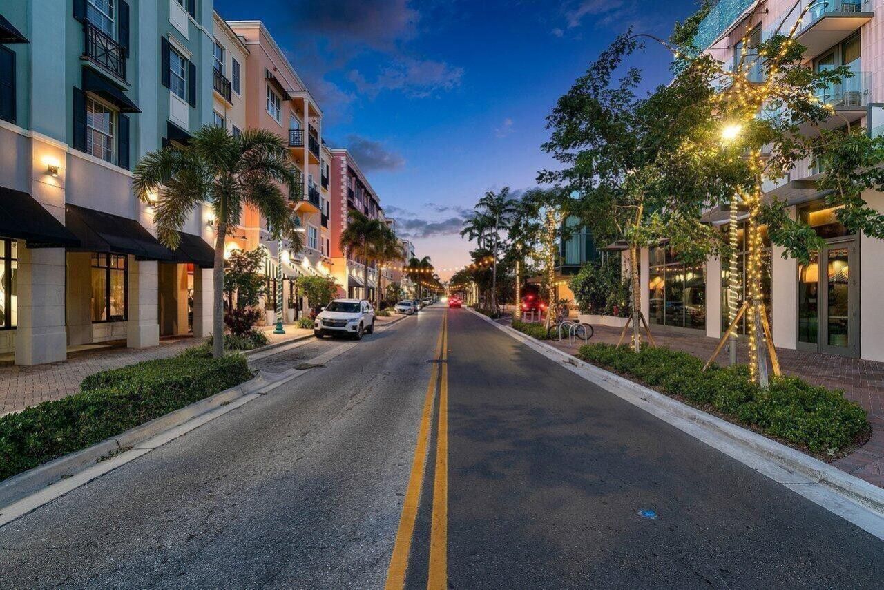 200 NE 2nd Avenue, Unit 401, Delray Beach, FL 33444 Photo