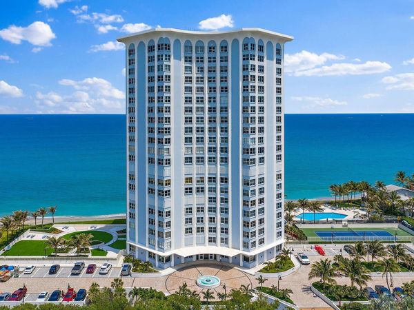 5200 N Ocean Drive, Unit Ph4, Singer Island, FL 33404