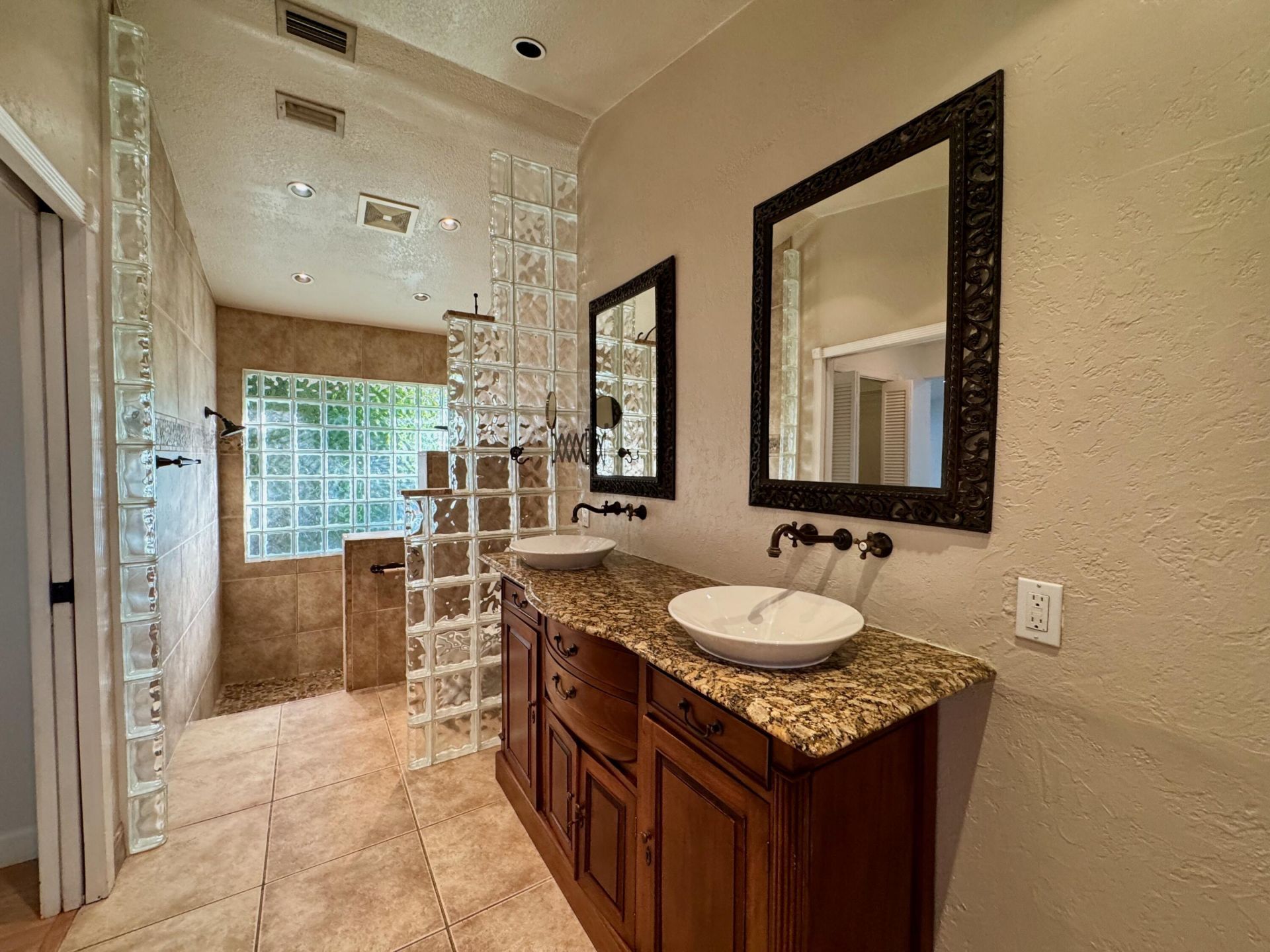 1701 NW 97th Terrace, Plantation, FL 33322 Photo