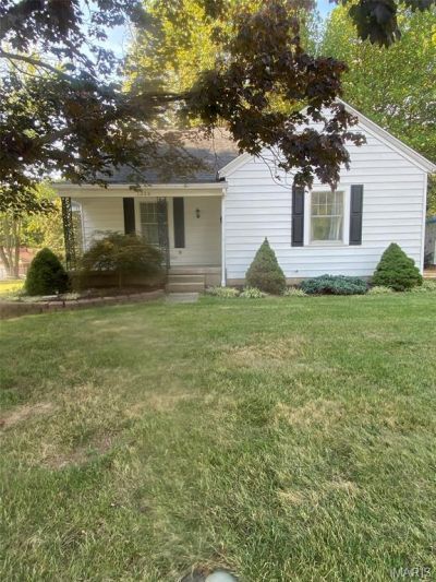 1228 Opdyke Street, Chester, IL 62233 Main Photo