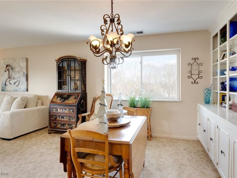 255 N Portage Path, Unit 507, Akron, OH 44303 Photo 7