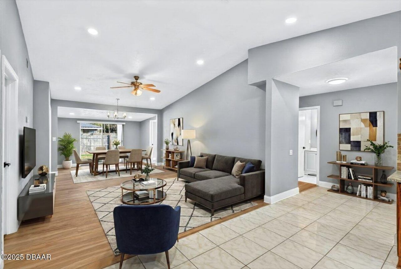 1045 Amber Circle, Port Orange, FL 32129 Photo