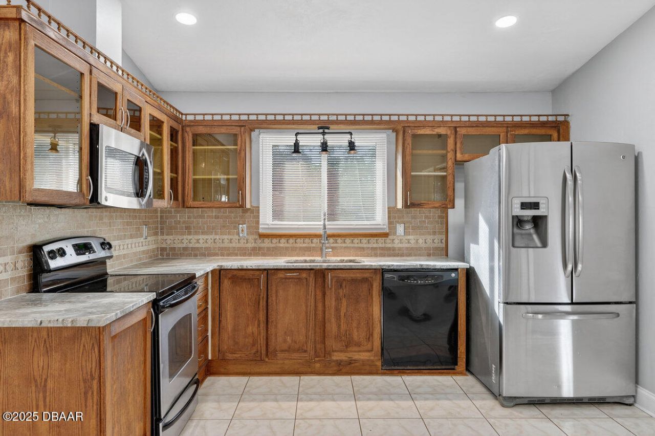 1045 Amber Circle, Port Orange, FL 32129 Photo