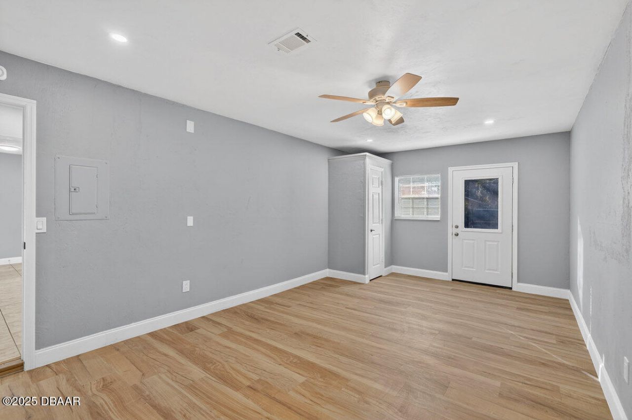 1045 Amber Circle, Port Orange, FL 32129 Photo
