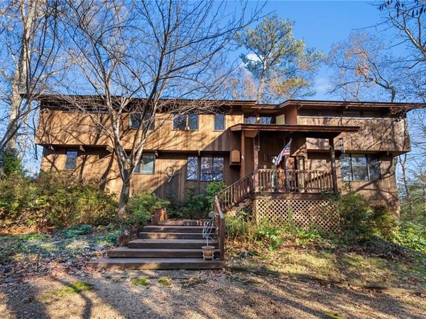 701 Colony Trail, Lanexa, VA 23089