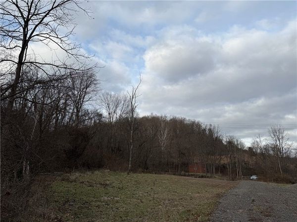 1 Polecat Hollow Rd, Waynesburg, PA 15370