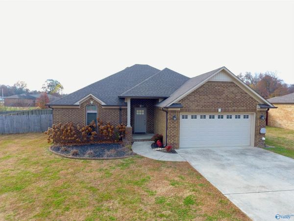 21255 Barley Terrace Drive, Elkmont, AL 35620