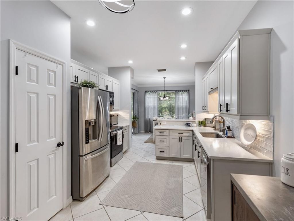 20334 Larino Loop, Estero, FL 33928 Photo