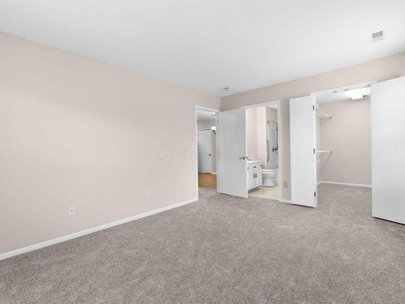 8574 Victoria Meadow Lane, Reynoldsburg, OH 43068 Photo 18