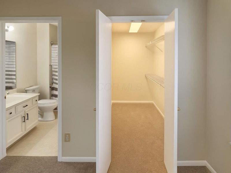 8574 Victoria Meadow Lane, Reynoldsburg, OH 43068 Photo 7