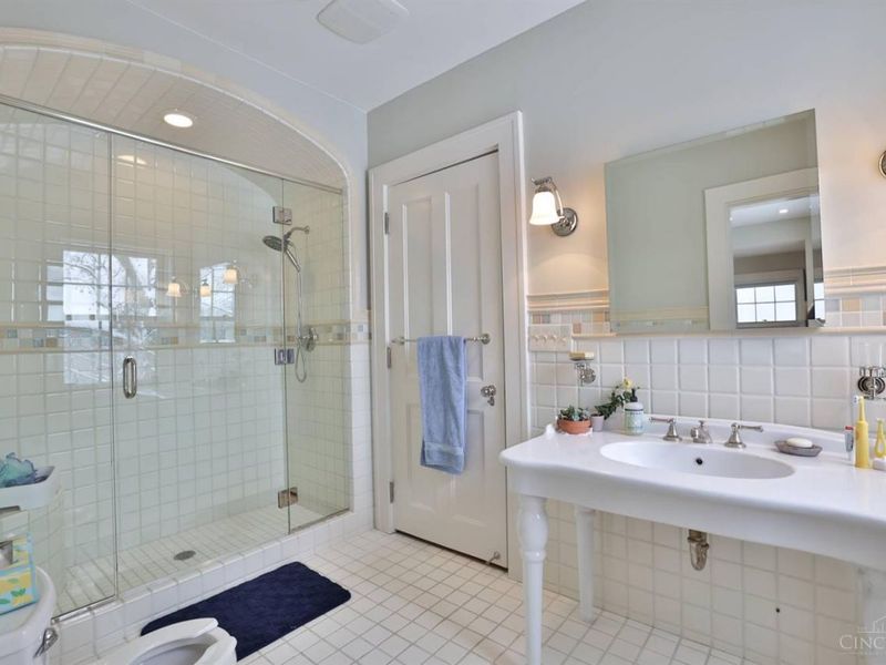 9675 Cunningham Road, Indian Hill, OH 45243 Photo 49