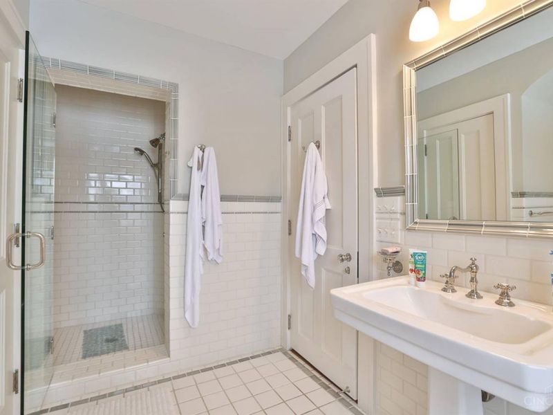 9675 Cunningham Road, Indian Hill, OH 45243 Photo 50