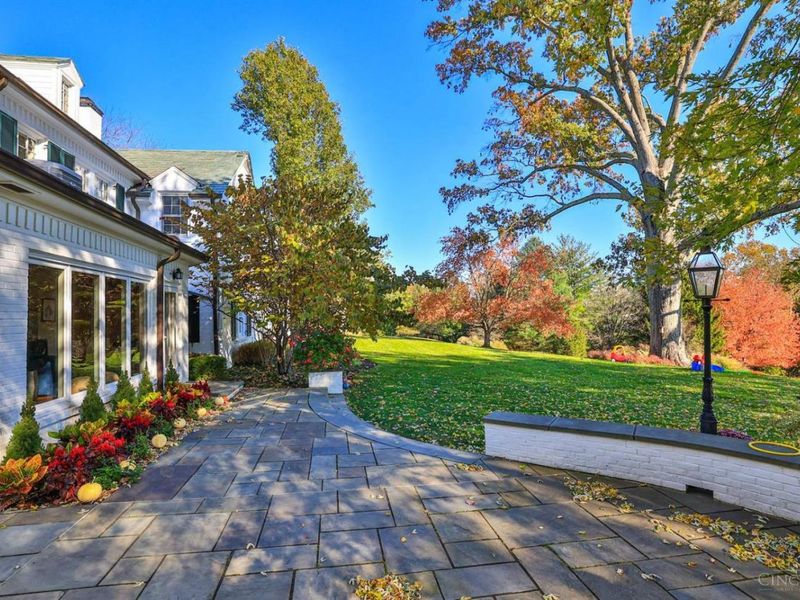 9675 Cunningham Road, Indian Hill, OH 45243 Photo 70