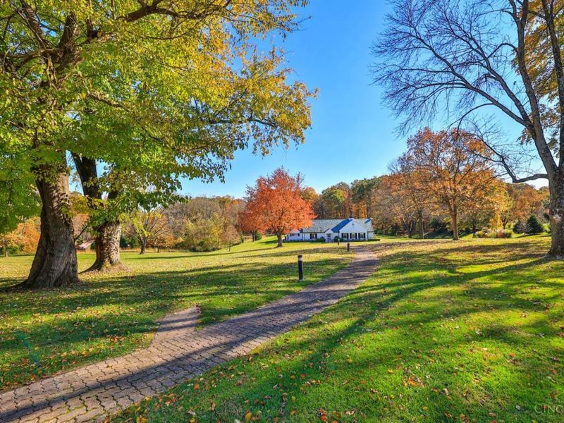 9675 Cunningham Road, Indian Hill, OH 45243 Photo 77