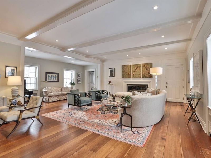 9675 Cunningham Road, Indian Hill, OH 45243 Photo 8