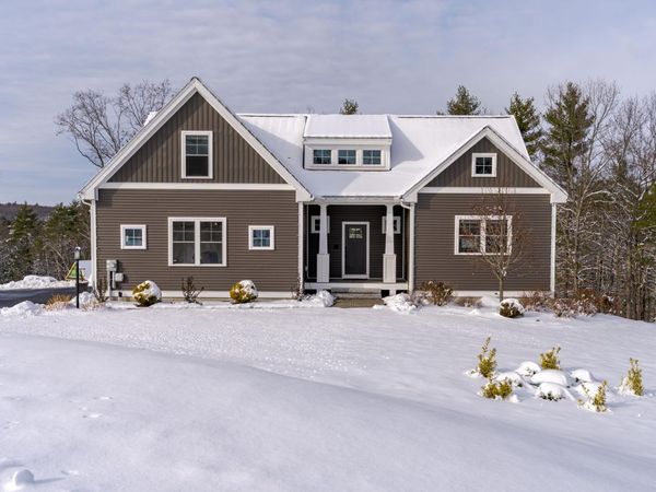 22 Sunrise Circle, Auburn, NH 03032