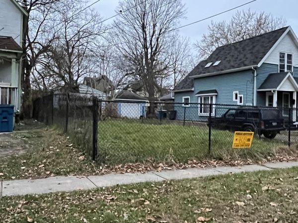 633 Trimble Avenue, Kalamazoo, MI 49048