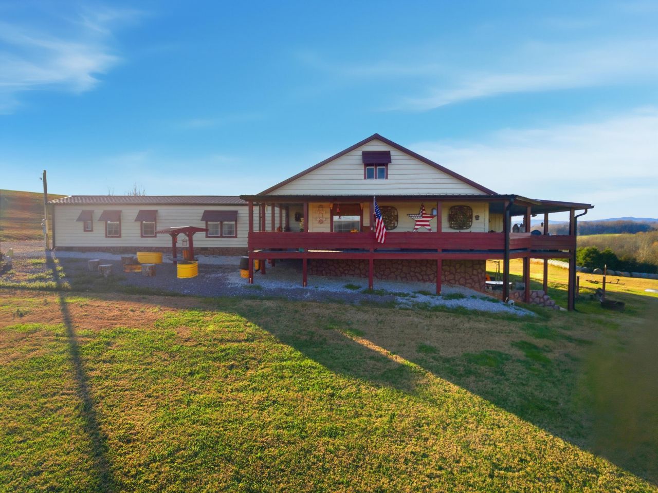 734 Howell River Road, Rutledge, TN 37861 Main Photo