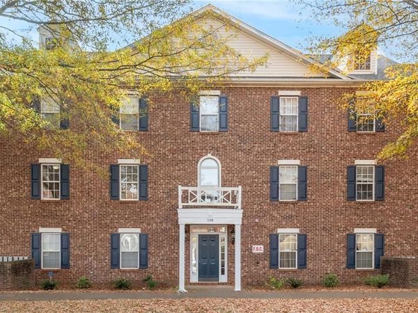 298 Town Park Drive, Unit 202, Advance, NC 27006