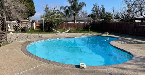 9870 Margaret Ct, Delhi, CA 95315 Photo