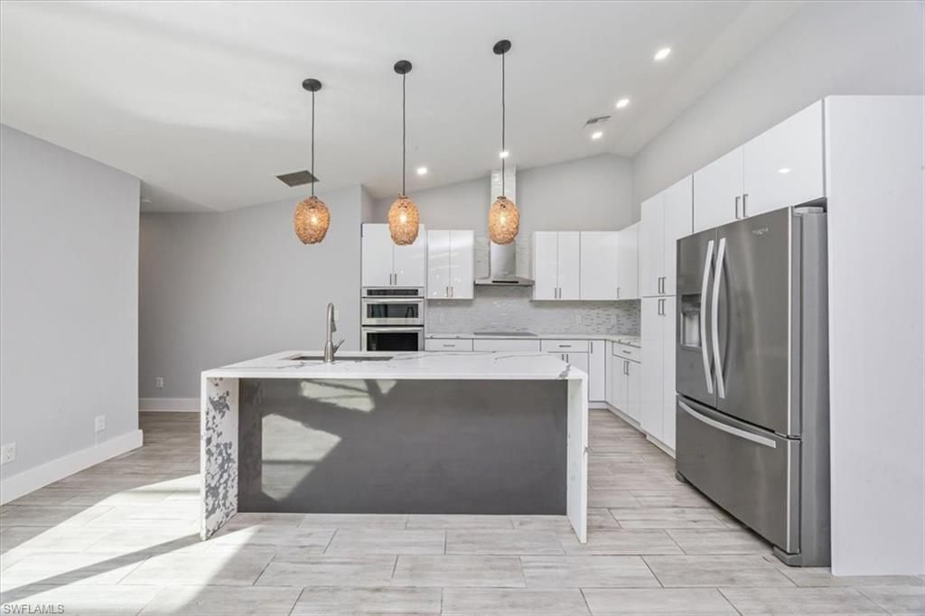 6161 Waxmyrtle Way, Naples, FL 34109 Photo