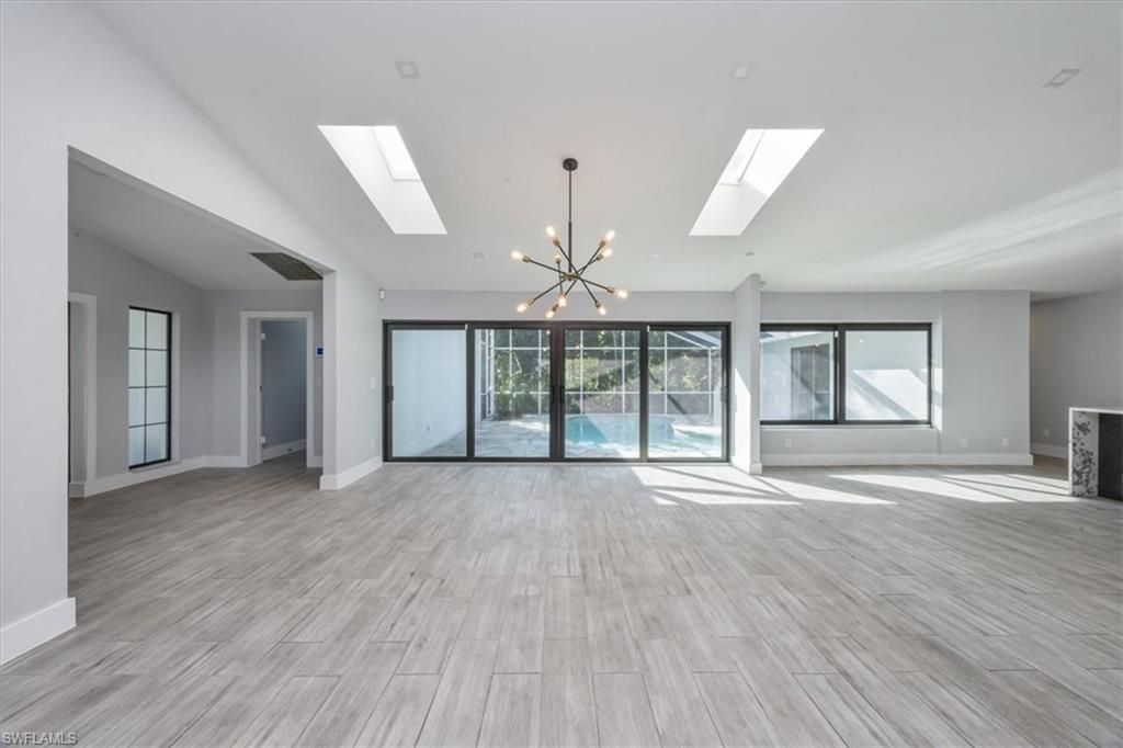 6161 Waxmyrtle Way, Naples, FL 34109 Photo