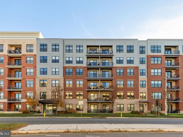 9555 SAINTSBURY DRIVE, Unit 503, FAIRFAX, VA 22031