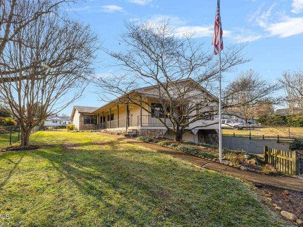 536 Mayfield Avenue, Kingsport, TN 37665