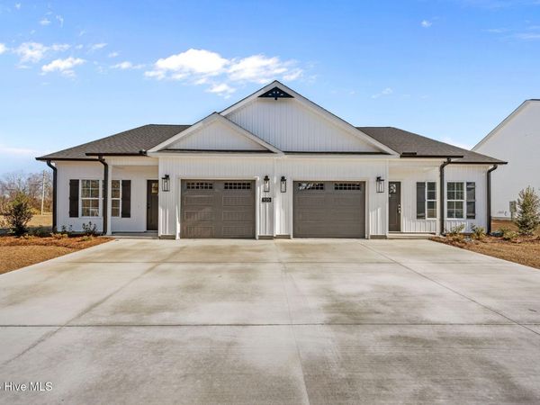 105 Lady O Drive, Unit B, Greenville, NC 27834