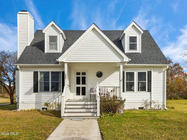 289 Croaker Street, Davis, NC 28524