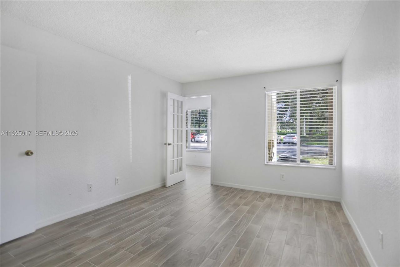 417 Vista Isles Dr, Unit 2315, Sunrise, FL 33325 Photo