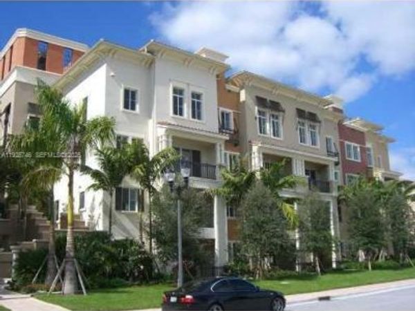 2955 NW 126th Ave, Unit 301-5, Sunrise, FL 33323
