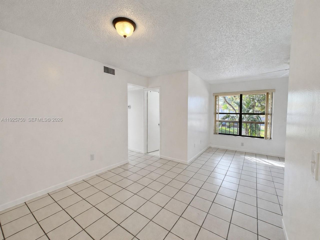 14851 SW 104th St, Unit 11-21, Miami, FL 33196 Photo