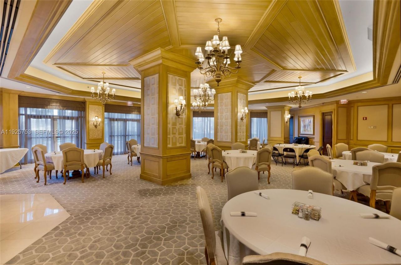 2600 Island Blvd, Unit 301, Aventura, FL 33160 Photo