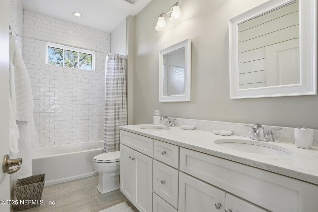 1747 Maritime Oak Drive, Atlantic Beach, FL 32233 Photo