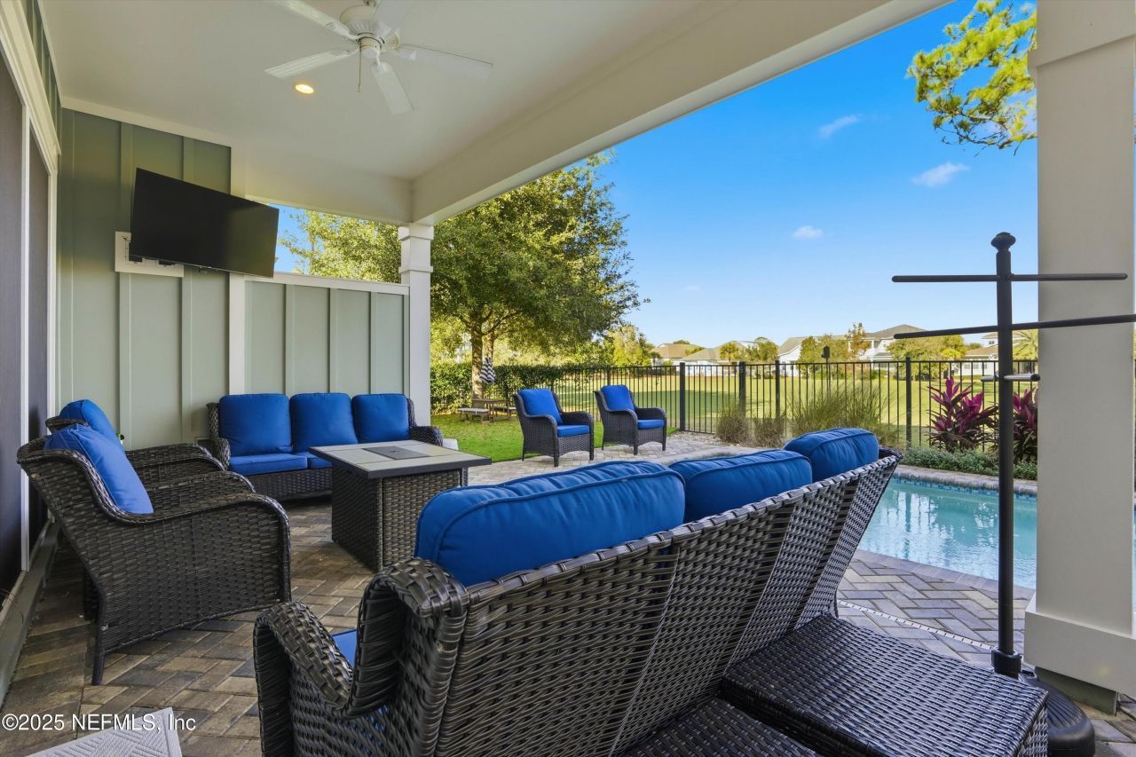 1747 Maritime Oak Drive, Atlantic Beach, FL 32233 Photo