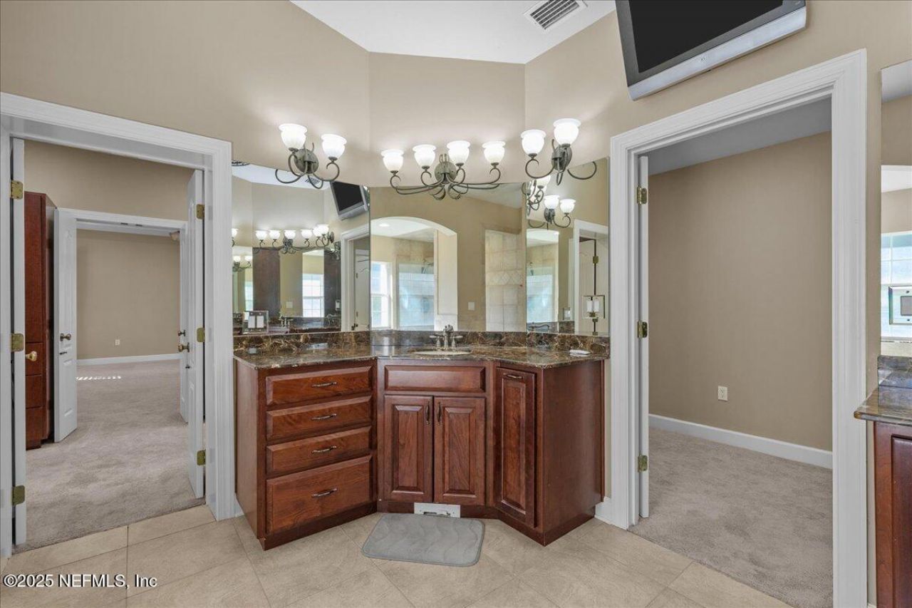 1068 S Marion Avenue, Lake City, FL 32025 Photo