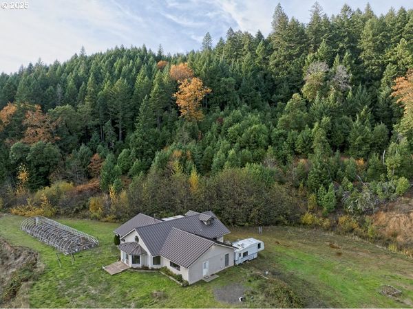 2150 BRIDGE LN, Wolf Creek, OR 97497
