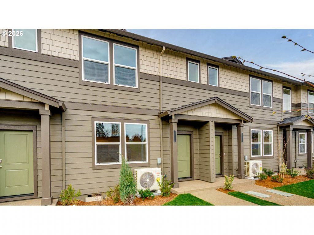 3563 SW Thomas Ave, Gresham, OR 97080 Main Photo