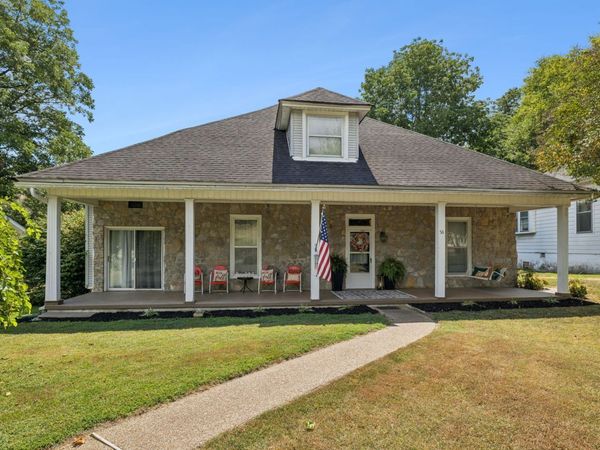 56 Main St E, Gordonsville, TN 38563