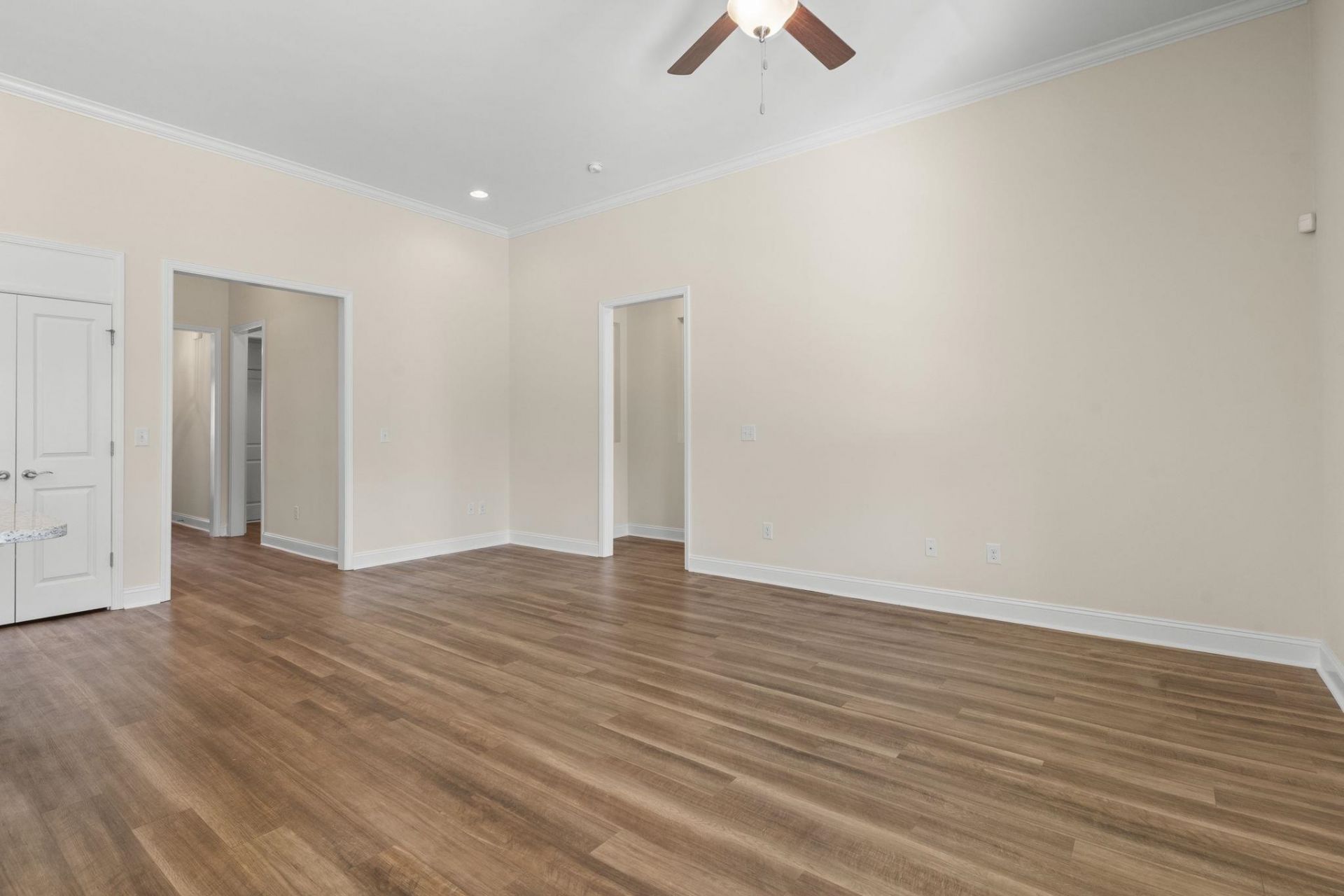 1709 Maplecress Way Photo 13