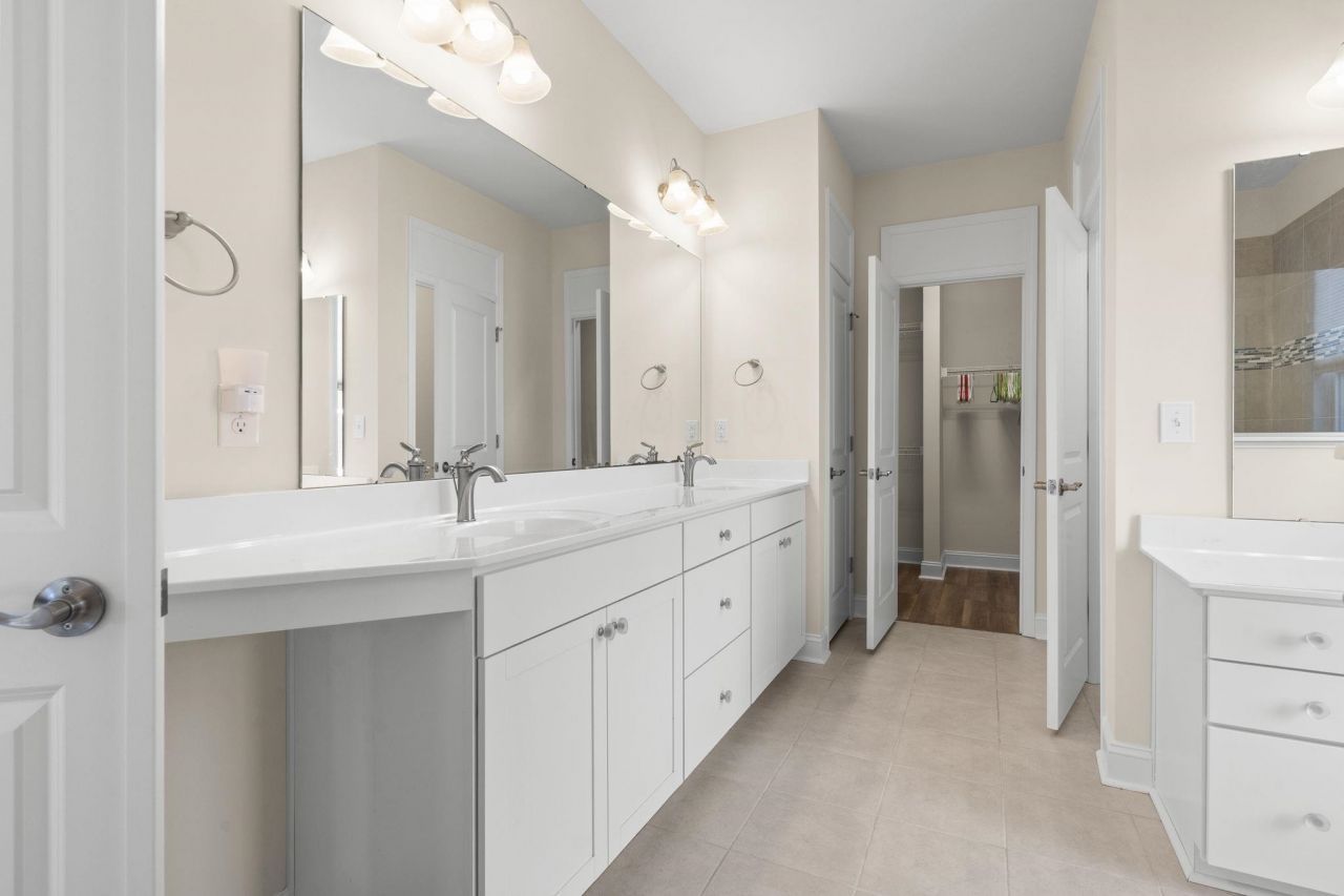 1709 Maplecress Way Photo 15