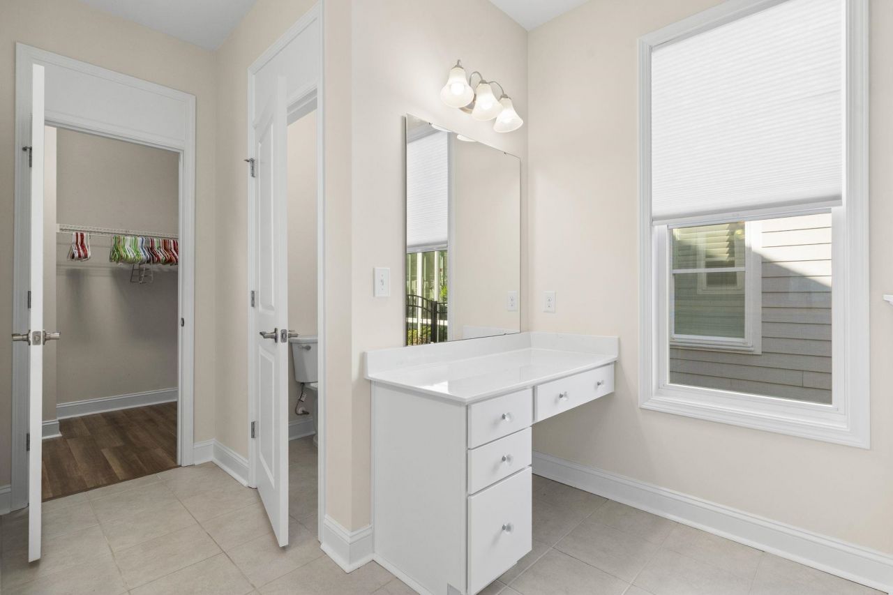 1709 Maplecress Way Photo 18