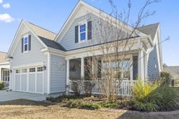 1709 Maplecress Way photo 4