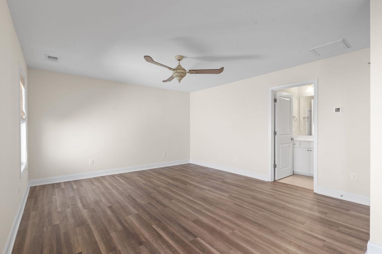 1709 Maplecress Way Photo 20