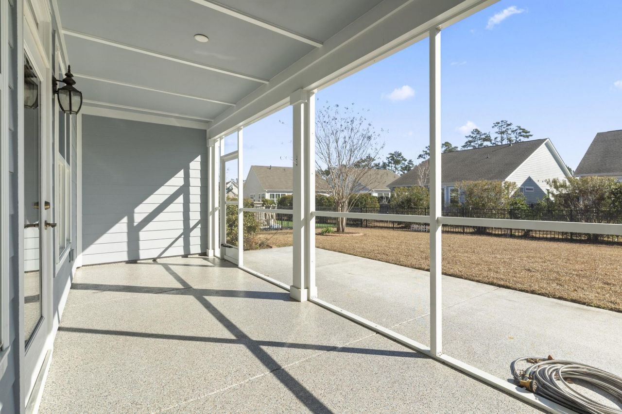 1709 Maplecress Way Photo 22