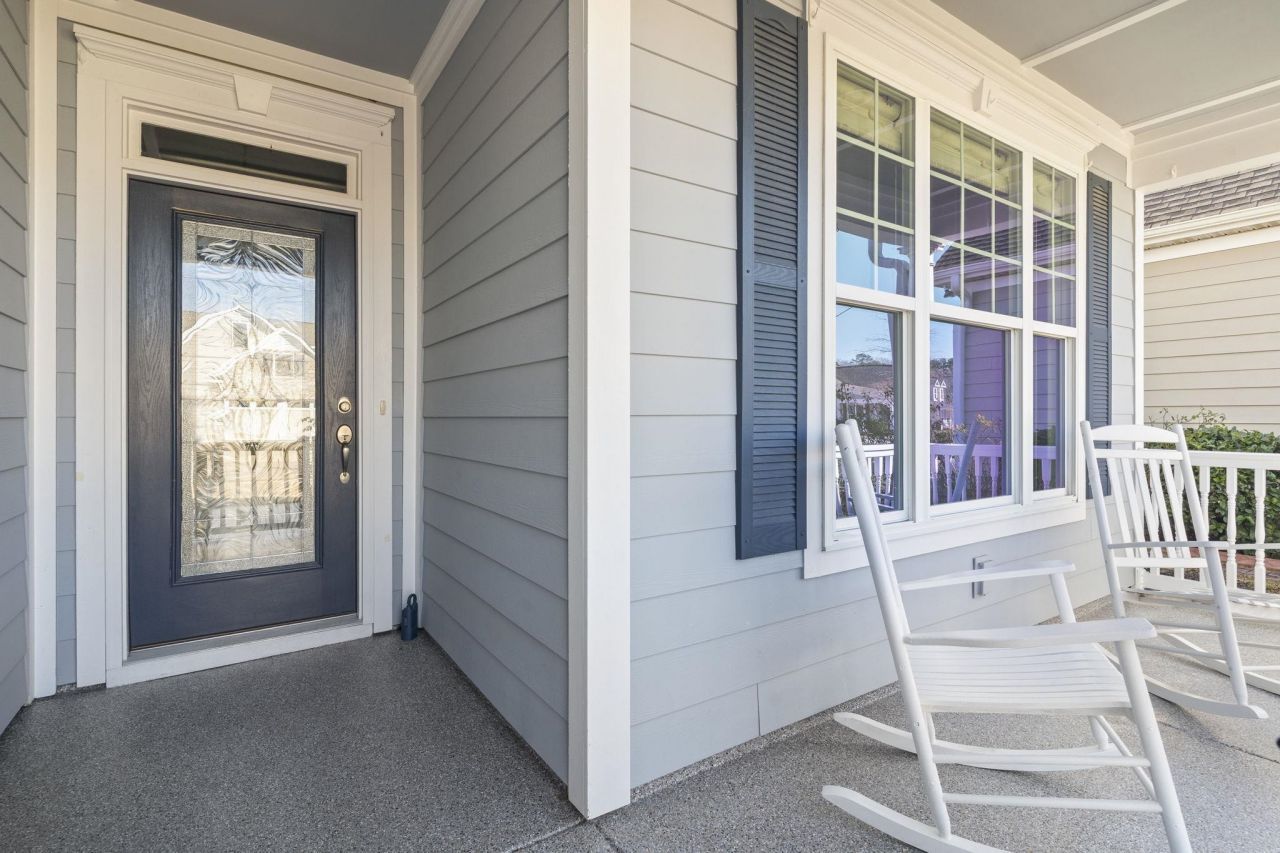 1709 Maplecress Way Photo 4