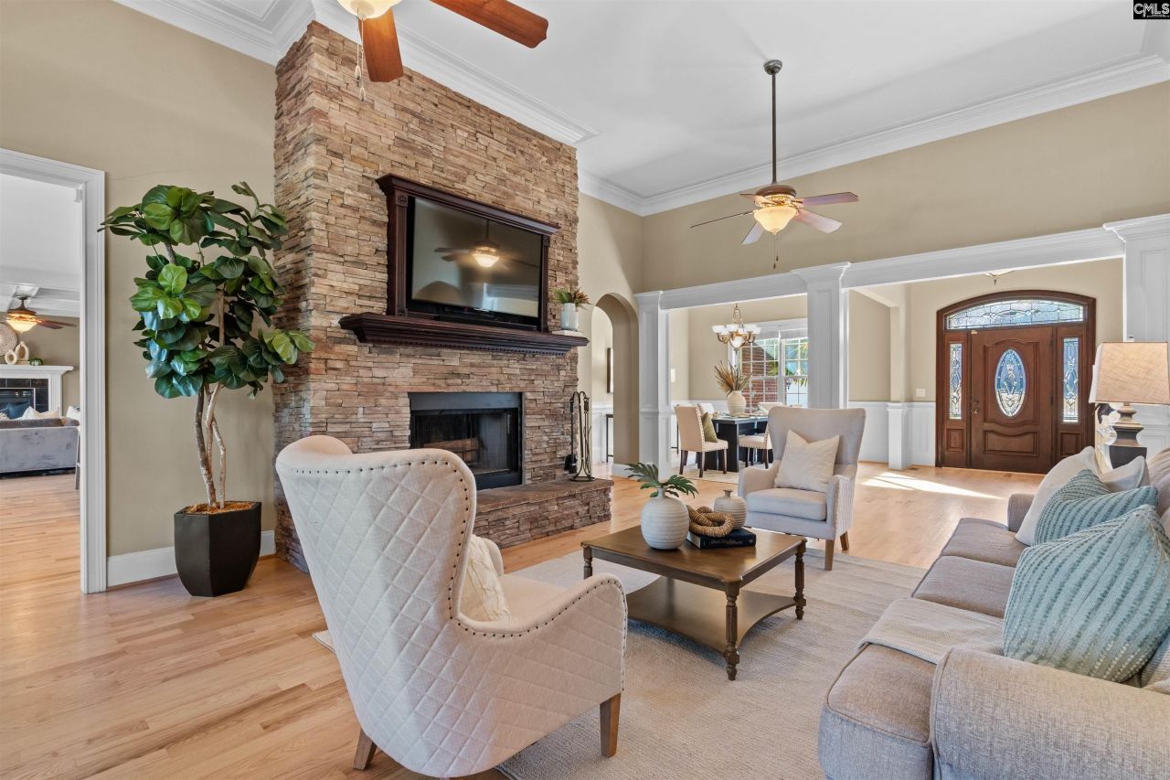 101 Port O'call Place  Photo 6