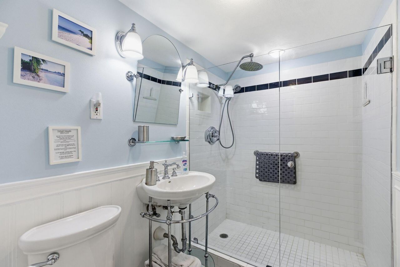 26 7 Street, Key Colony, FL 33051 Photo