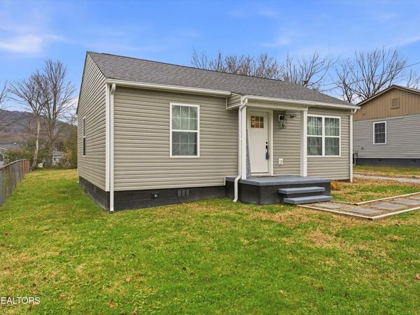 117 Love Drive, Harriman, TN 37748